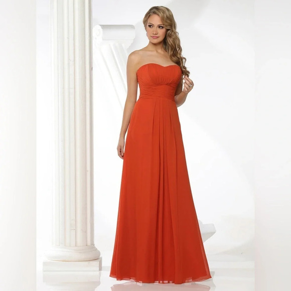 DA  VINCI Bridesmaid Dress (10) - Picture 8 of 10